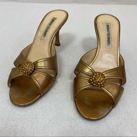 Manolo Blahnik Gold Leather Embellished Slide Sandals - Picture 6 of 8